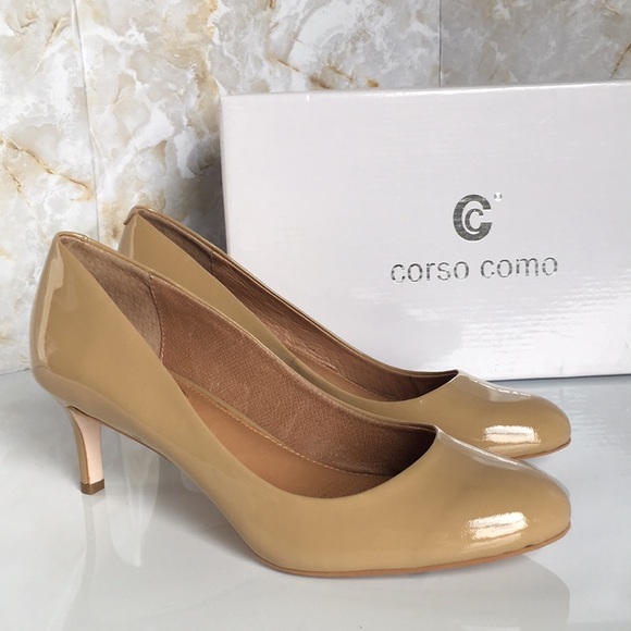 70% Beige Patent Leather Women’s Pumps - Picture 2 of 8